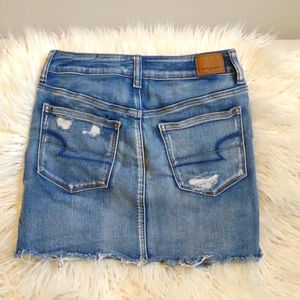 American Eagle Denim Skirt 6 Distressed Mini AEO